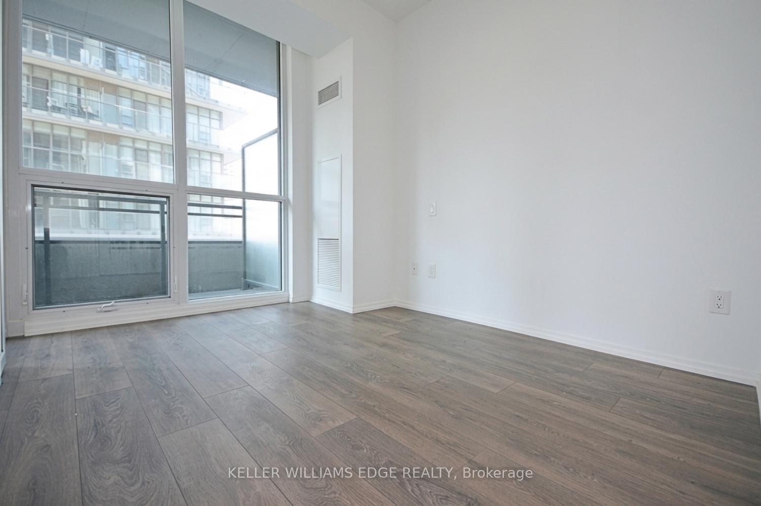 Photo 6 of Unit 4005, 45 Charles Street E, Toronto, Church-Yonge Corridor — HOMEH