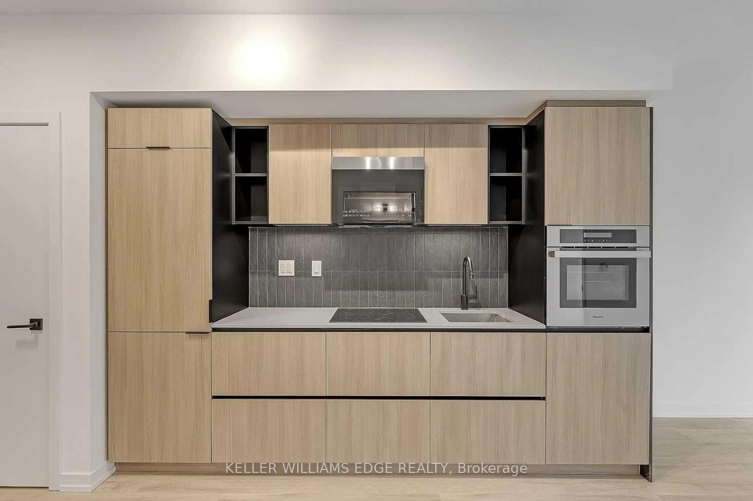 Photo 3 of Unit 202, 2 Augusta Avenue, Toronto, Waterfront Communities — HOMEH