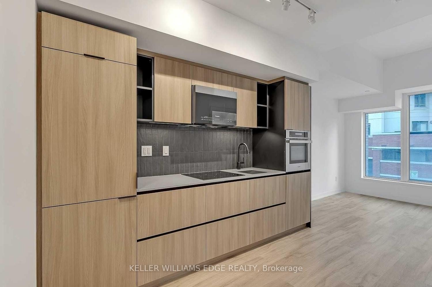Photo 5 of Unit 202, 2 Augusta Avenue, Toronto, Waterfront Communities — HOMEH