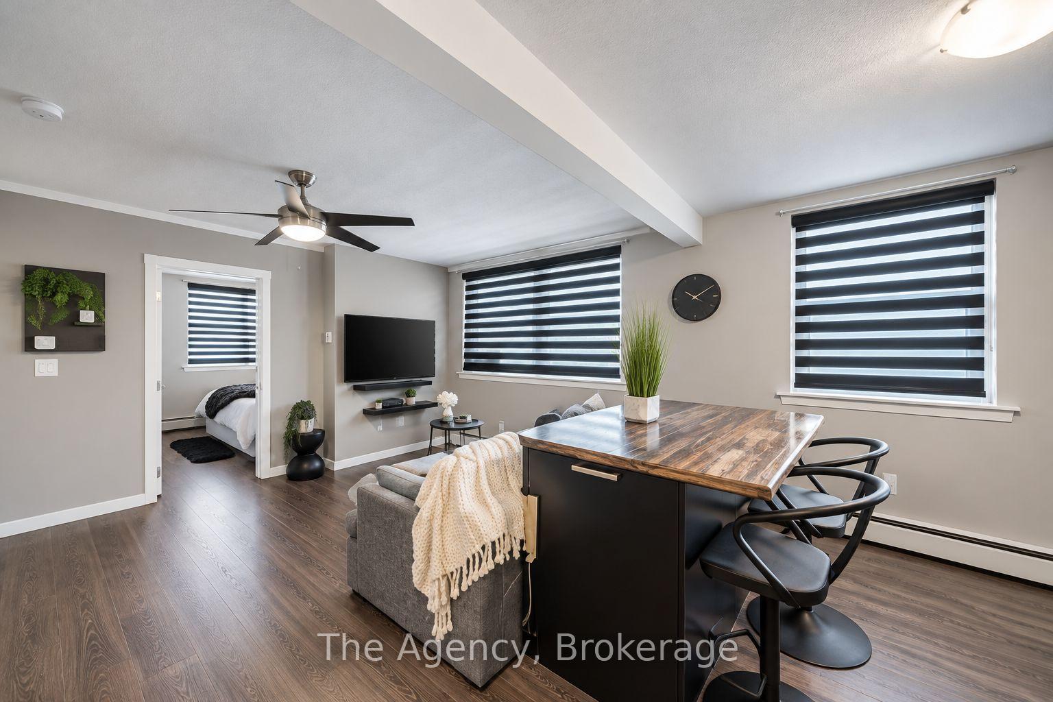Photo 6 of Unit 2, 4538 Huron Street, Niagara Falls, Downtown — HOMEH