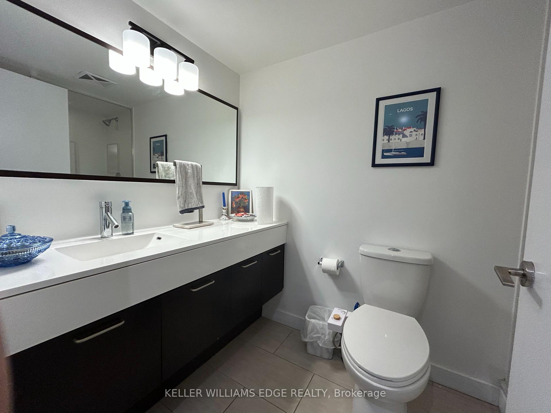 Photo 6 of Unit 331, 21 Nelson Street, Toronto, Waterfront Communities — HOMEH