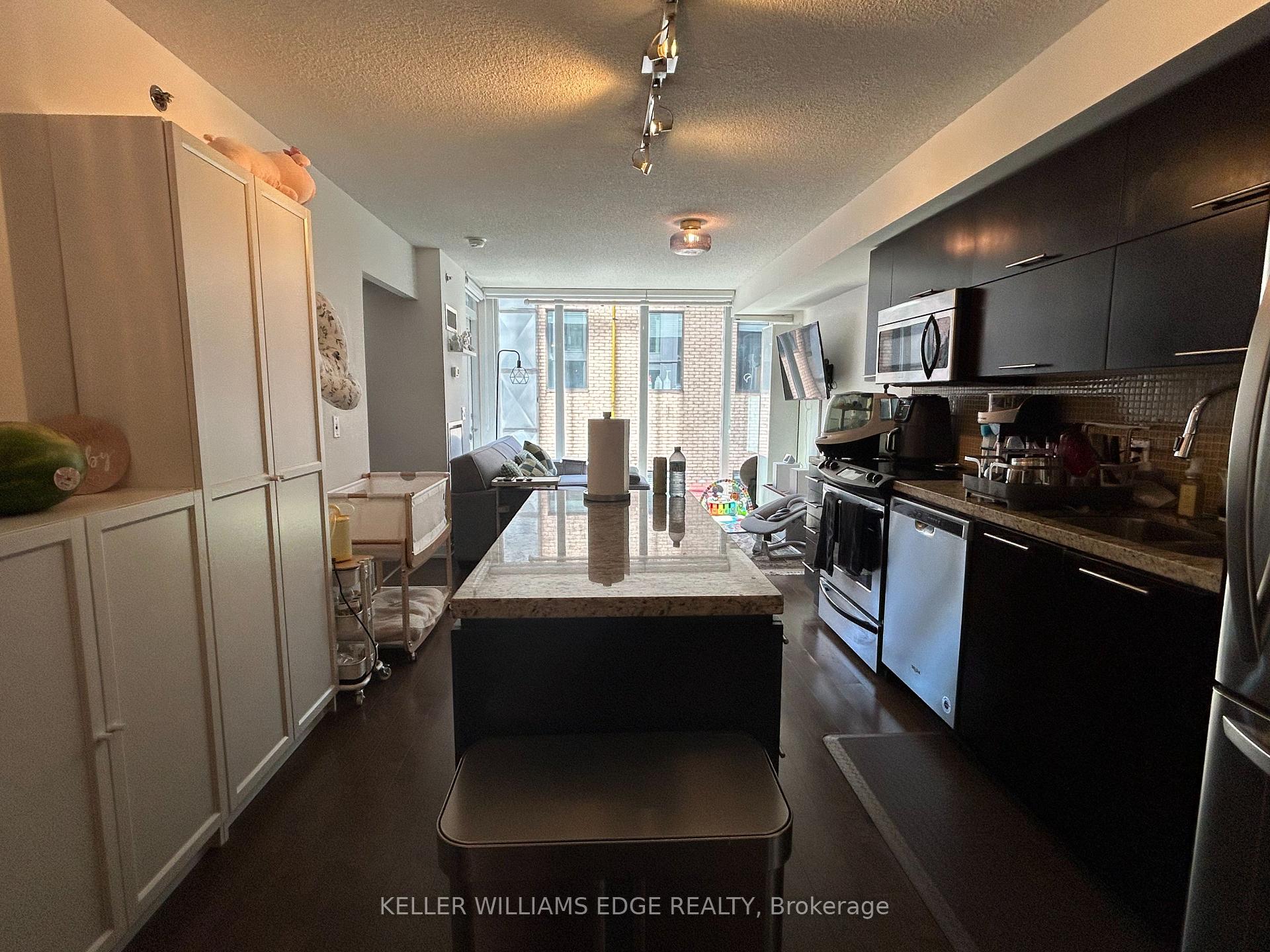 Photo 10 of Unit 331, 21 Nelson Street, Toronto, Waterfront Communities — HOMEH