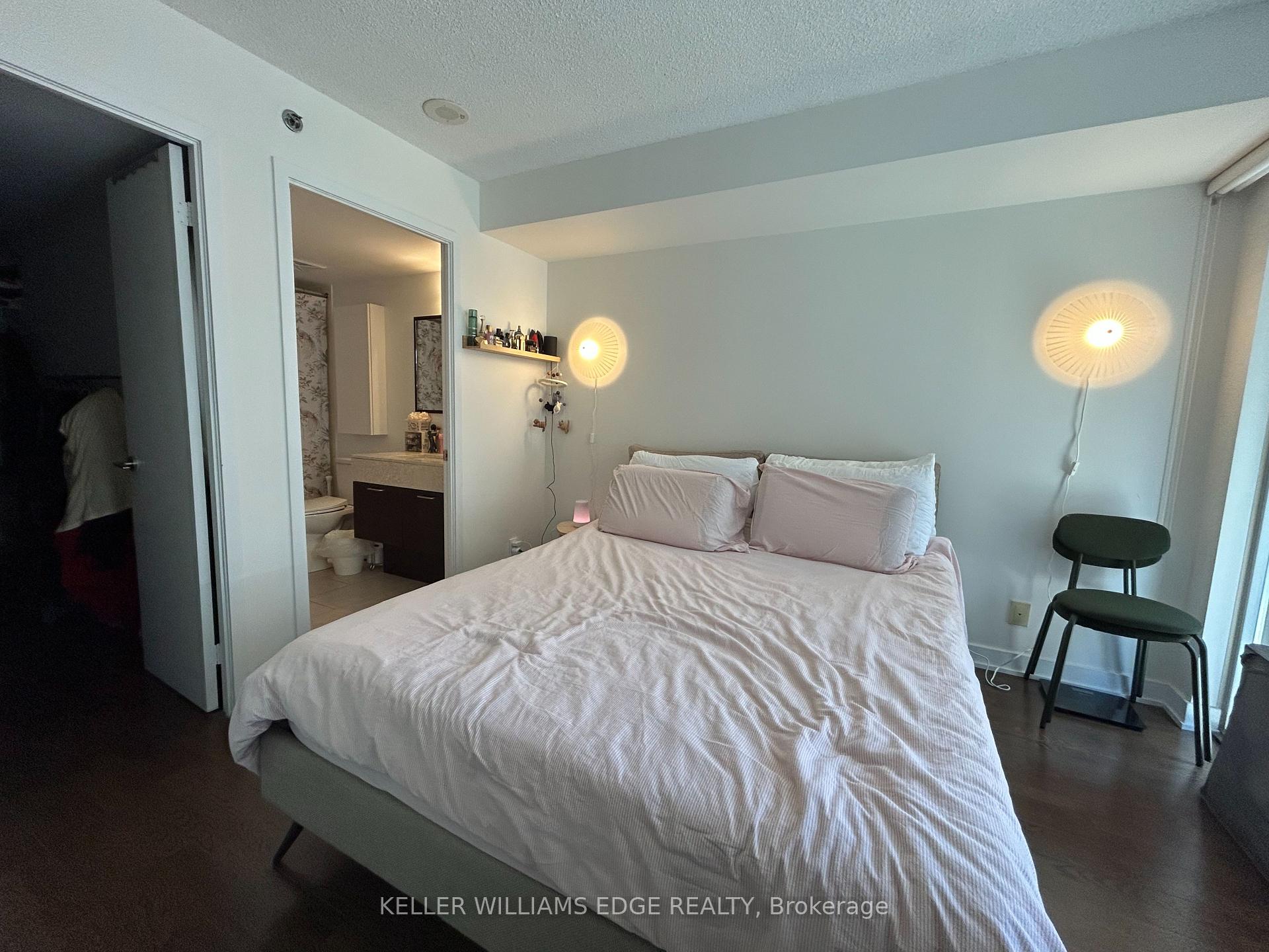 Photo 11 of Unit 331, 21 Nelson Street, Toronto, Waterfront Communities — HOMEH