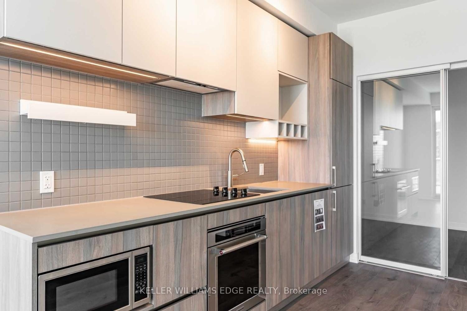 Photo 3 of Unit 2005, 950 Portage Parkway, Vaughan, Vaughan Corporate Centre — HOMEH