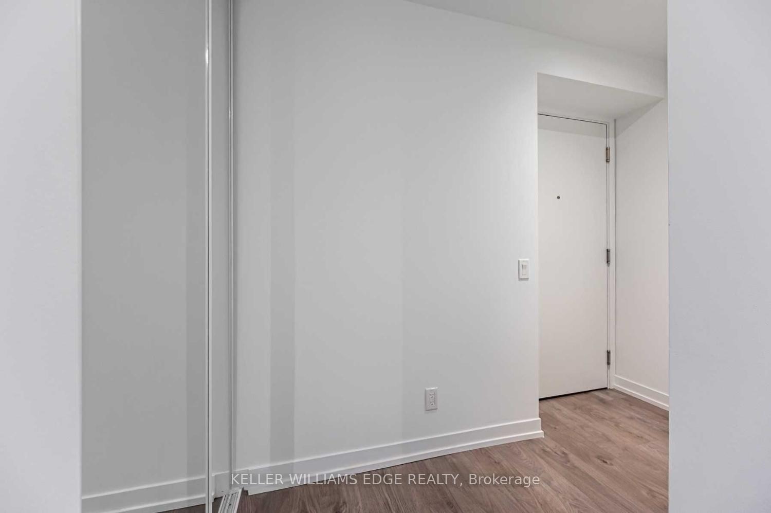 Photo 7 of Unit 2005, 950 Portage Parkway, Vaughan, Vaughan Corporate Centre — HOMEH