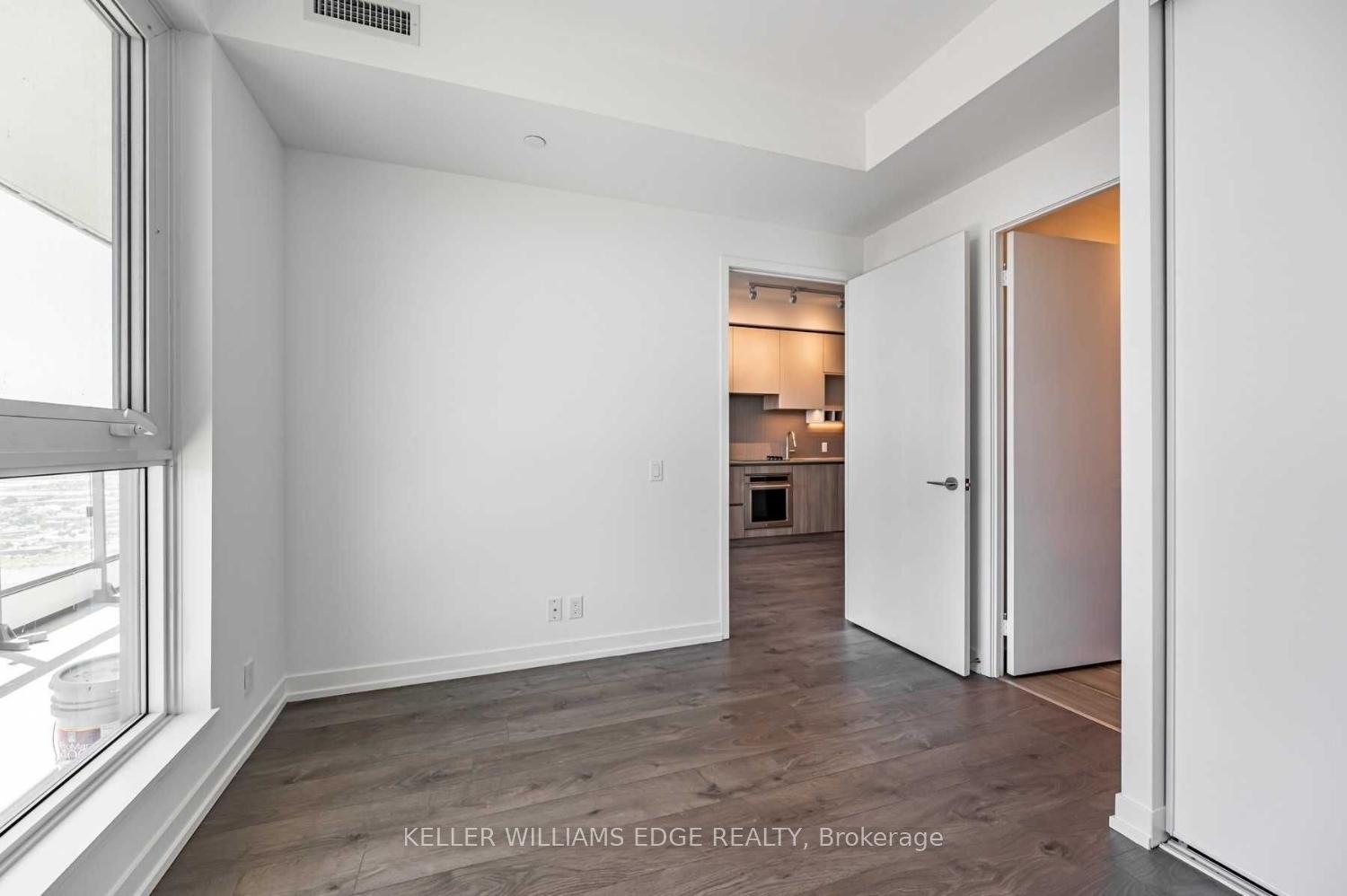 Photo 13 of Unit 2005, 950 Portage Parkway, Vaughan, Vaughan Corporate Centre — HOMEH