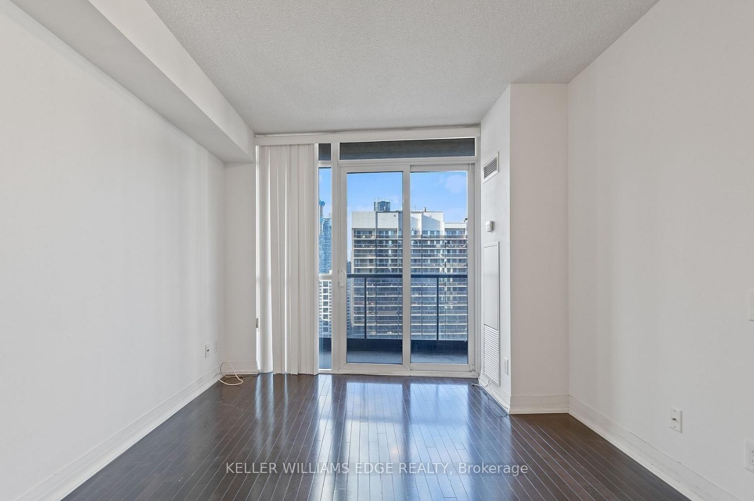 Photo 6 of Unit 2308, 25 Carlton Street, Toronto, Church-Yonge Corridor — HOMEH