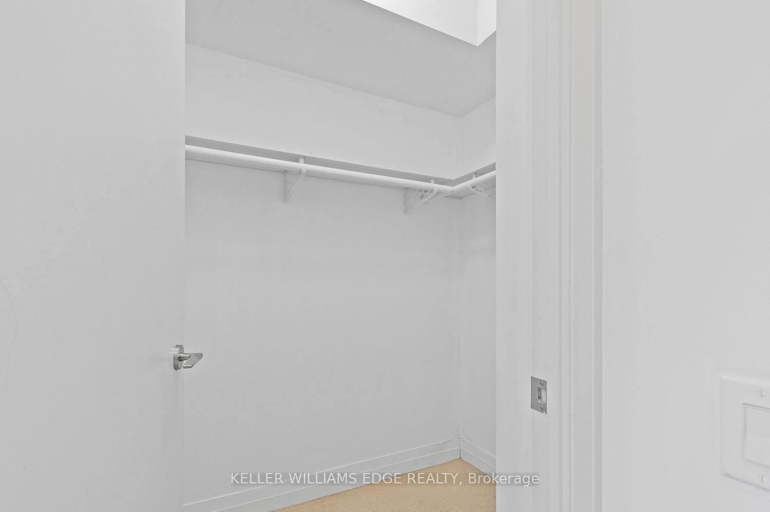 Photo 12 of Unit 2308, 25 Carlton Street, Toronto, Church-Yonge Corridor — HOMEH