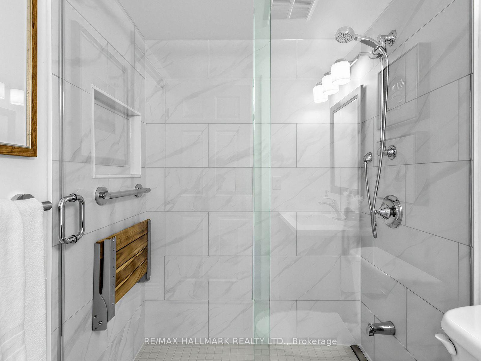 Photo 20 of Unit 309, 175 Cedar Avenue, Richmond Hill, Harding — HOMEH