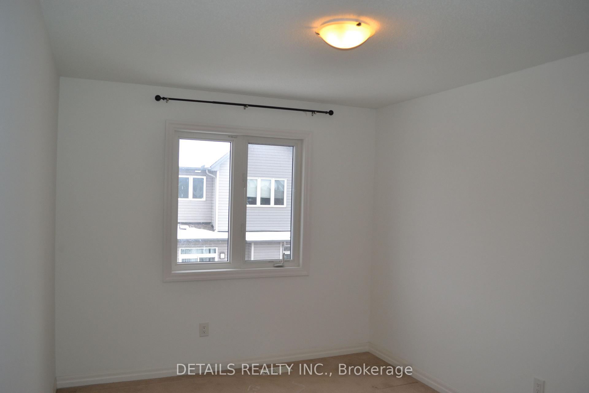 Photo 16 of 241 Overberg Way, Ottawa, Kanata - Emerald Meadows/Trailwest — HOMEH