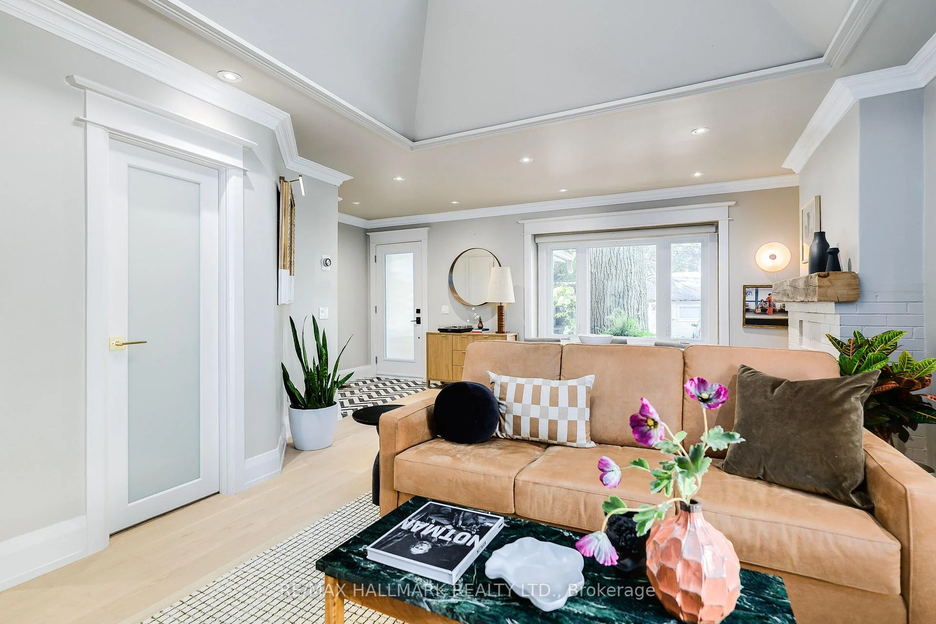 Photo 14 of 53 Haig Avenue, Scarborough, Birchcliffe-Cliffside — HOMEH