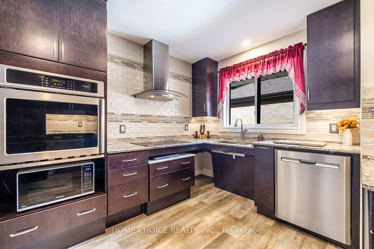 Photo 14 of 89 Harmony Road N, Oshawa, Eastdale — HOMEH