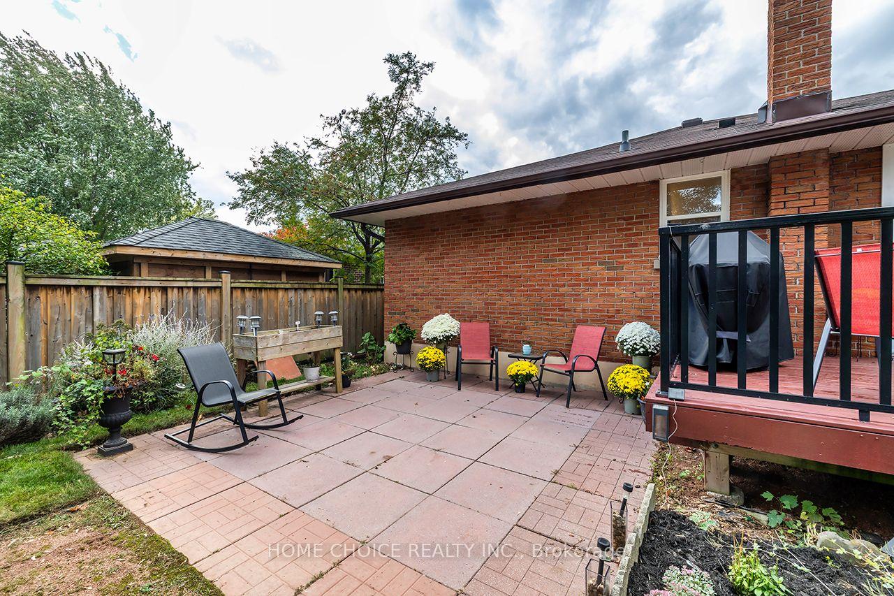 Photo 25 of 89 Harmony Road N, Oshawa, Eastdale — HOMEH