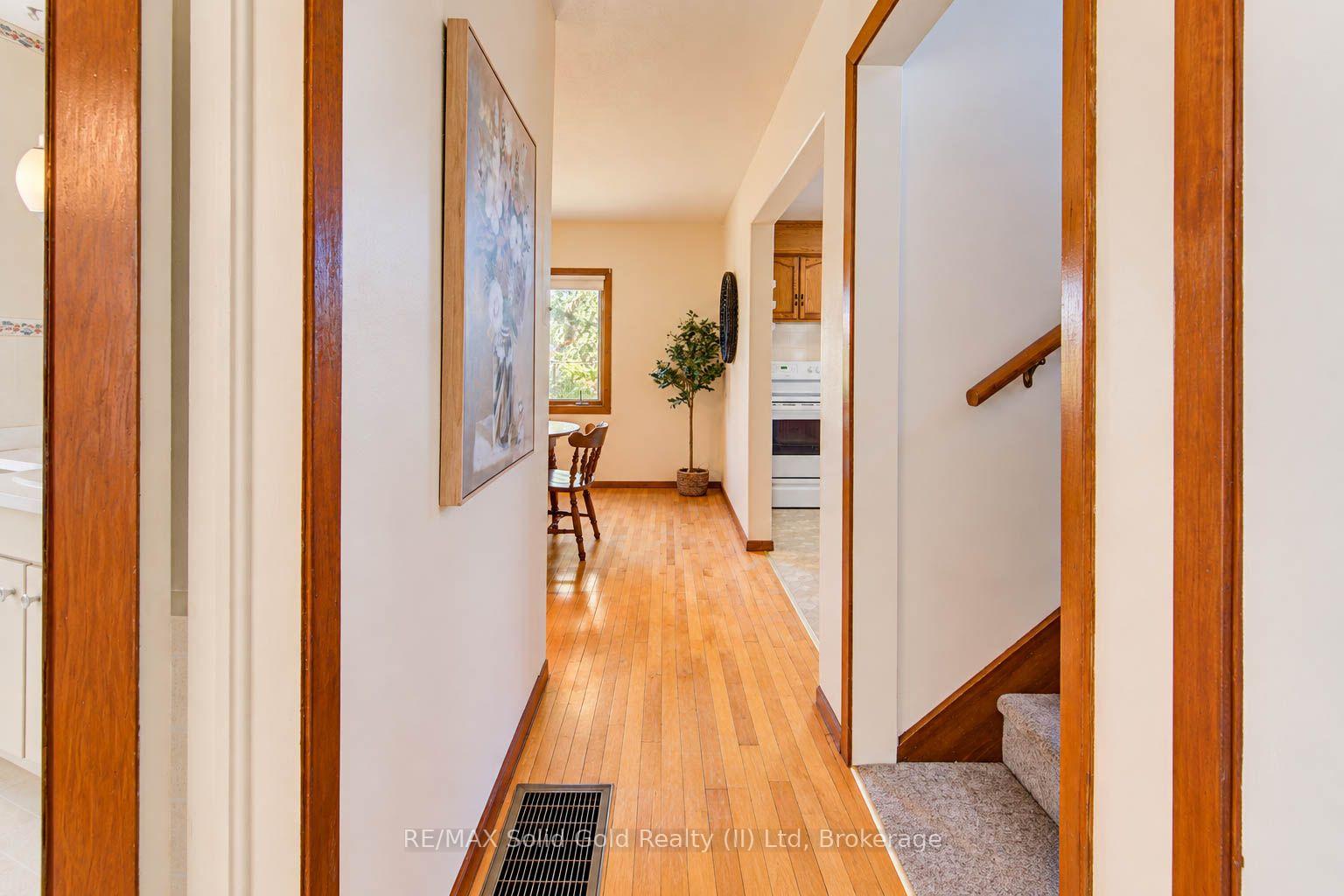 Photo 14 of 243 Edwin Street, Kitchener, Uptown Waterloo/North Ward — HOMEH