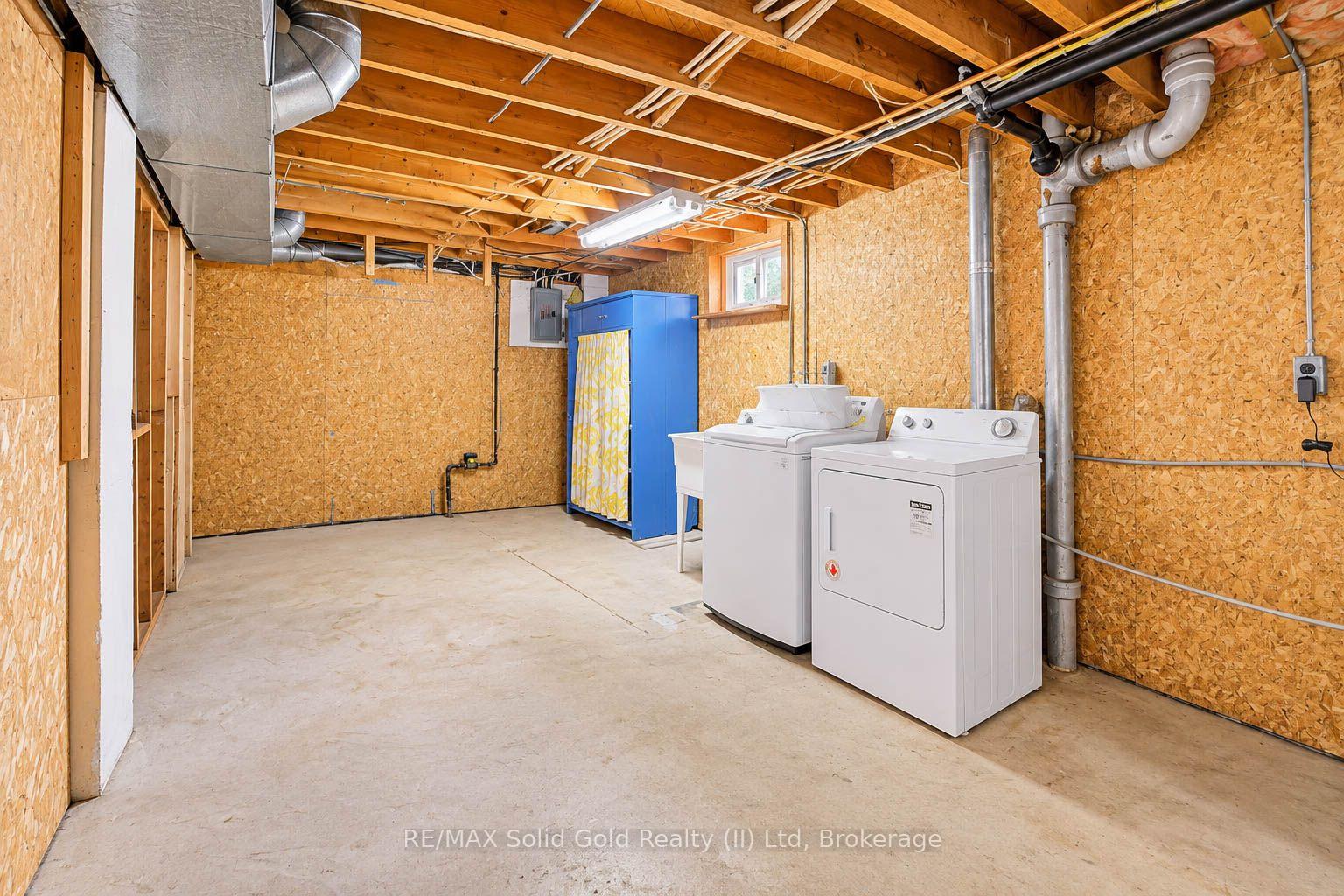 Photo 29 of 243 Edwin Street, Kitchener, Uptown Waterloo/North Ward — HOMEH