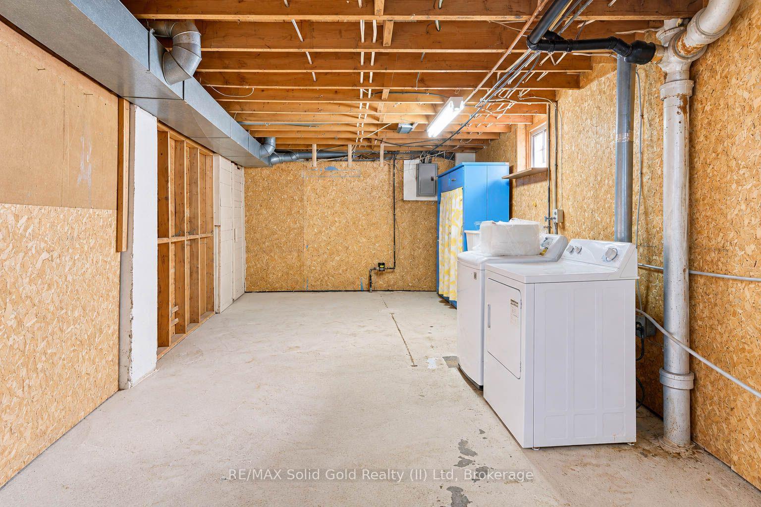 Photo 30 of 243 Edwin Street, Kitchener, Uptown Waterloo/North Ward — HOMEH