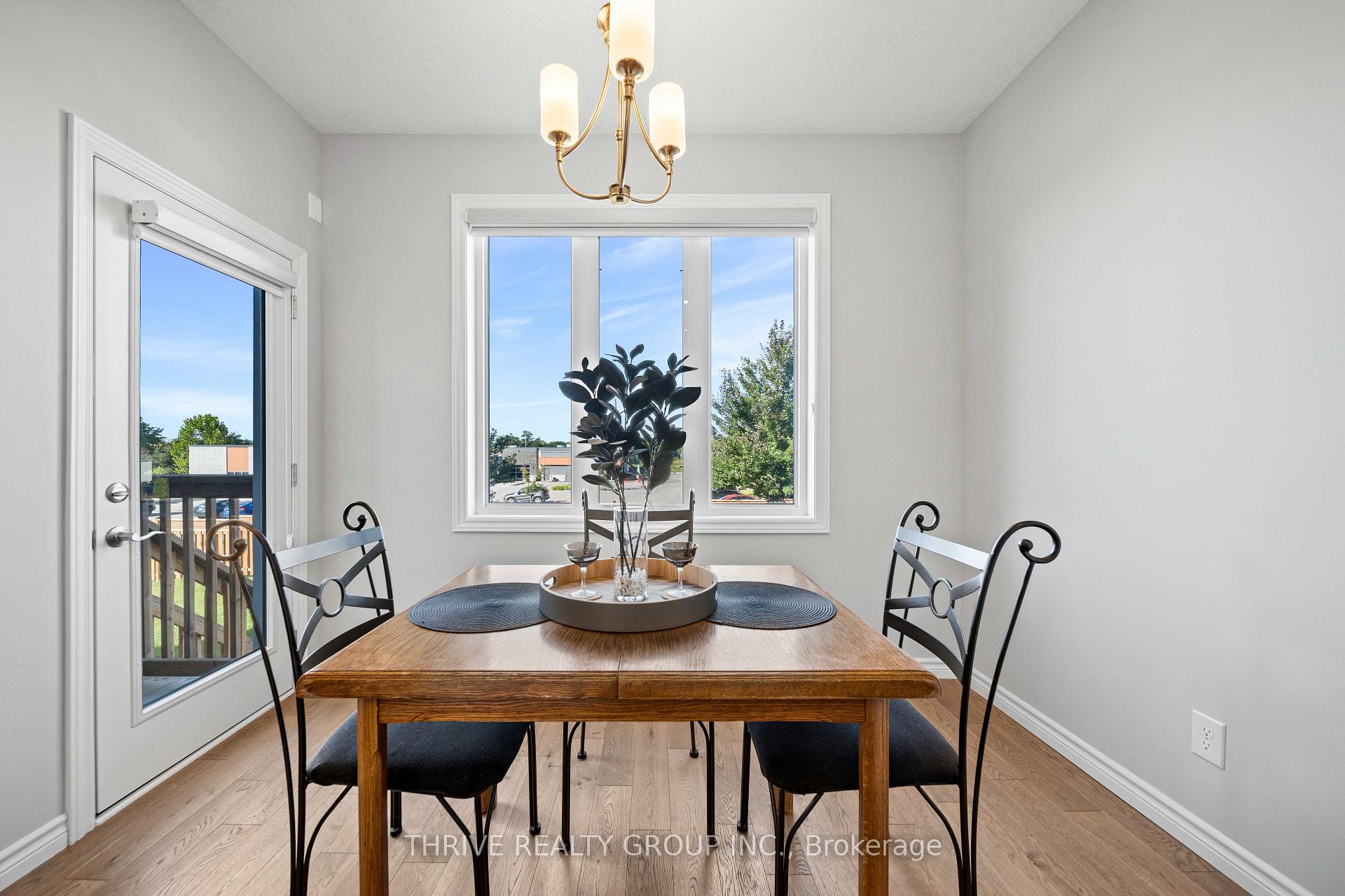 Photo 12 of 1760 Finley Crescent, London, North I — HOMEH
