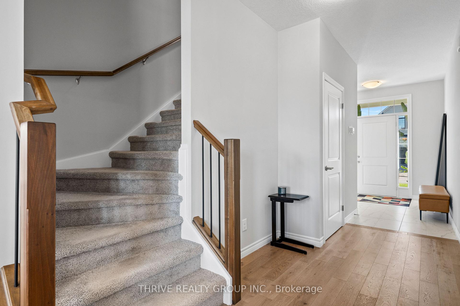 Photo 17 of 1760 Finley Crescent, London, North I — HOMEH