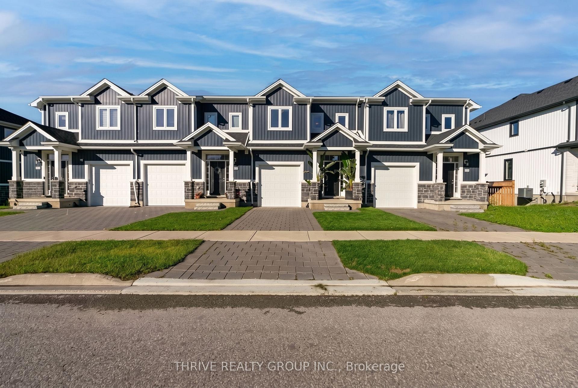 Photo 35 of 1760 Finley Crescent, London, North I — HOMEH