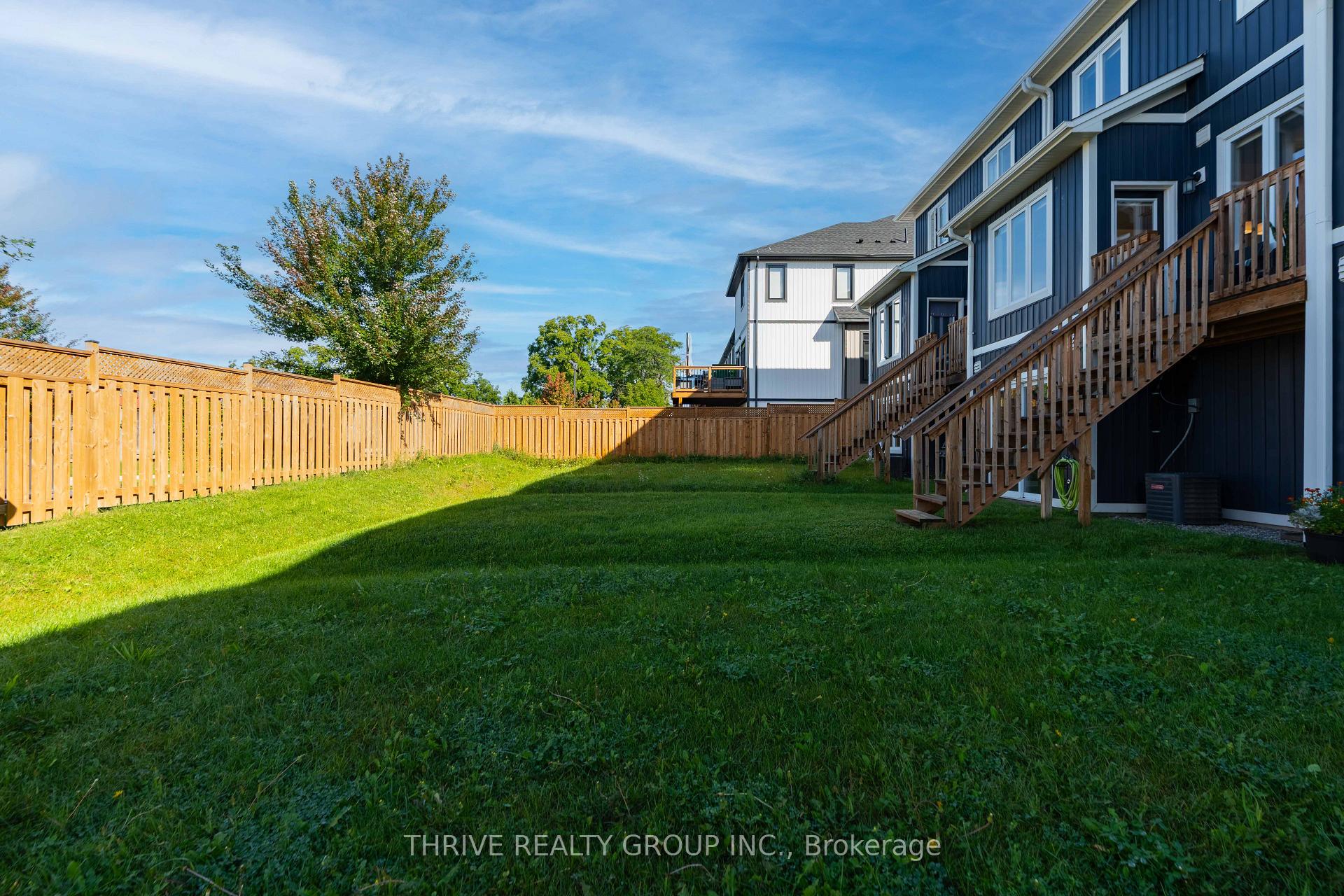 Photo 37 of 1760 Finley Crescent, London, North I — HOMEH
