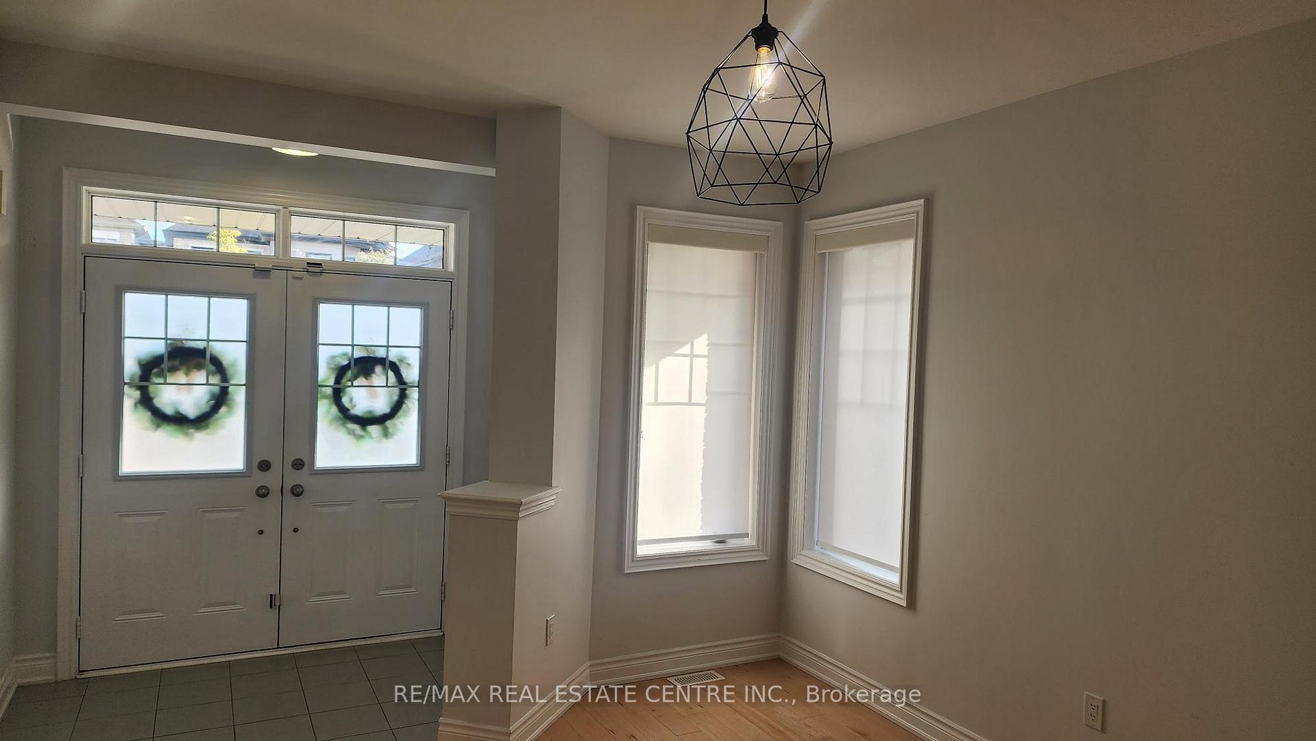 Photo 2 of 53 Bellefond Street, Vaughan, Kleinburg — HOMEH