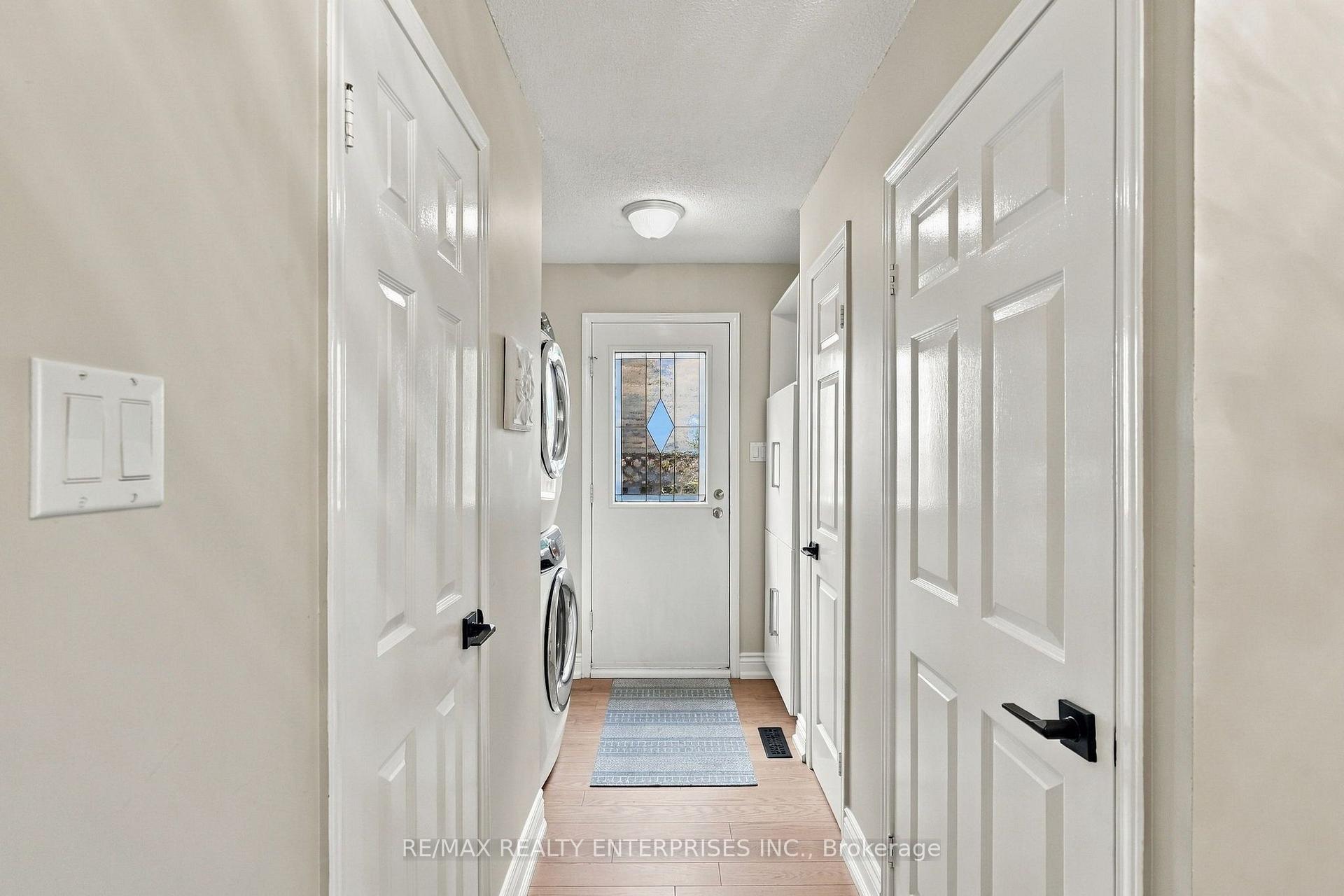 Photo 14 of 188 Summerfield Drive, Oakville, Bronte — HOMEH