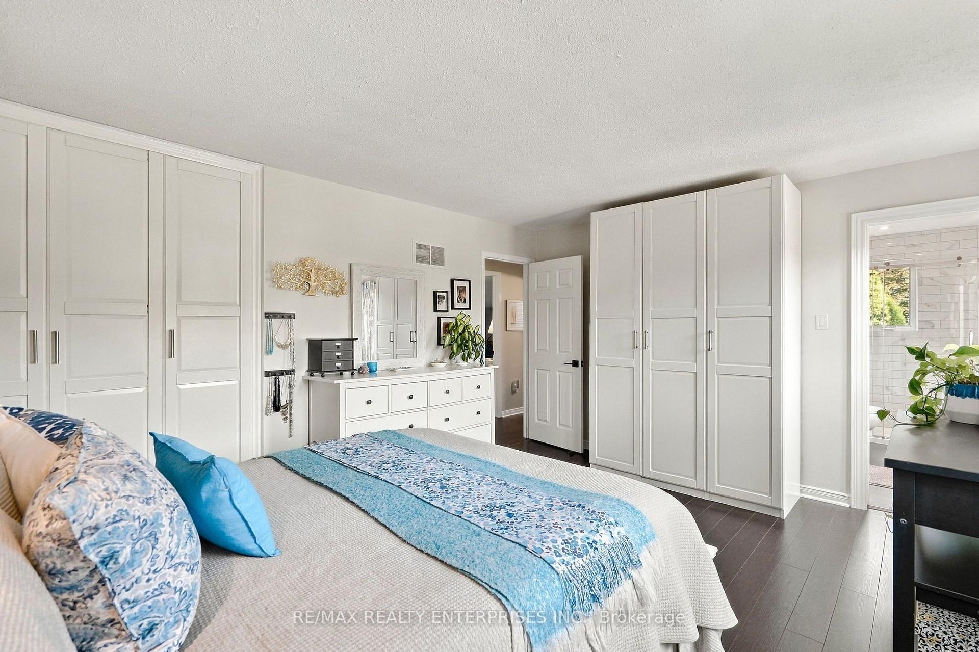 Photo 19 of 188 Summerfield Drive, Oakville, Bronte — HOMEH