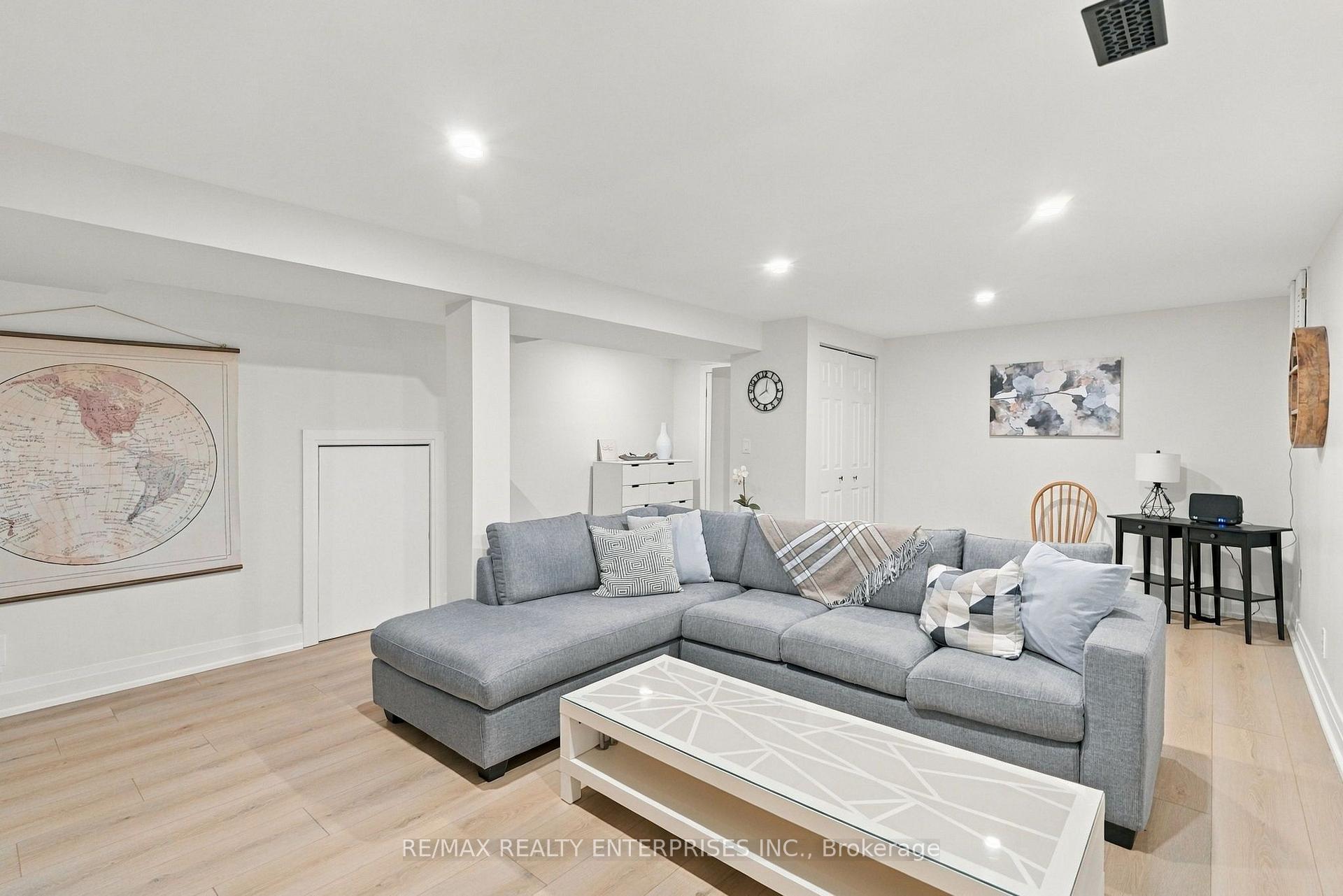 Photo 31 of 188 Summerfield Drive, Oakville, Bronte — HOMEH