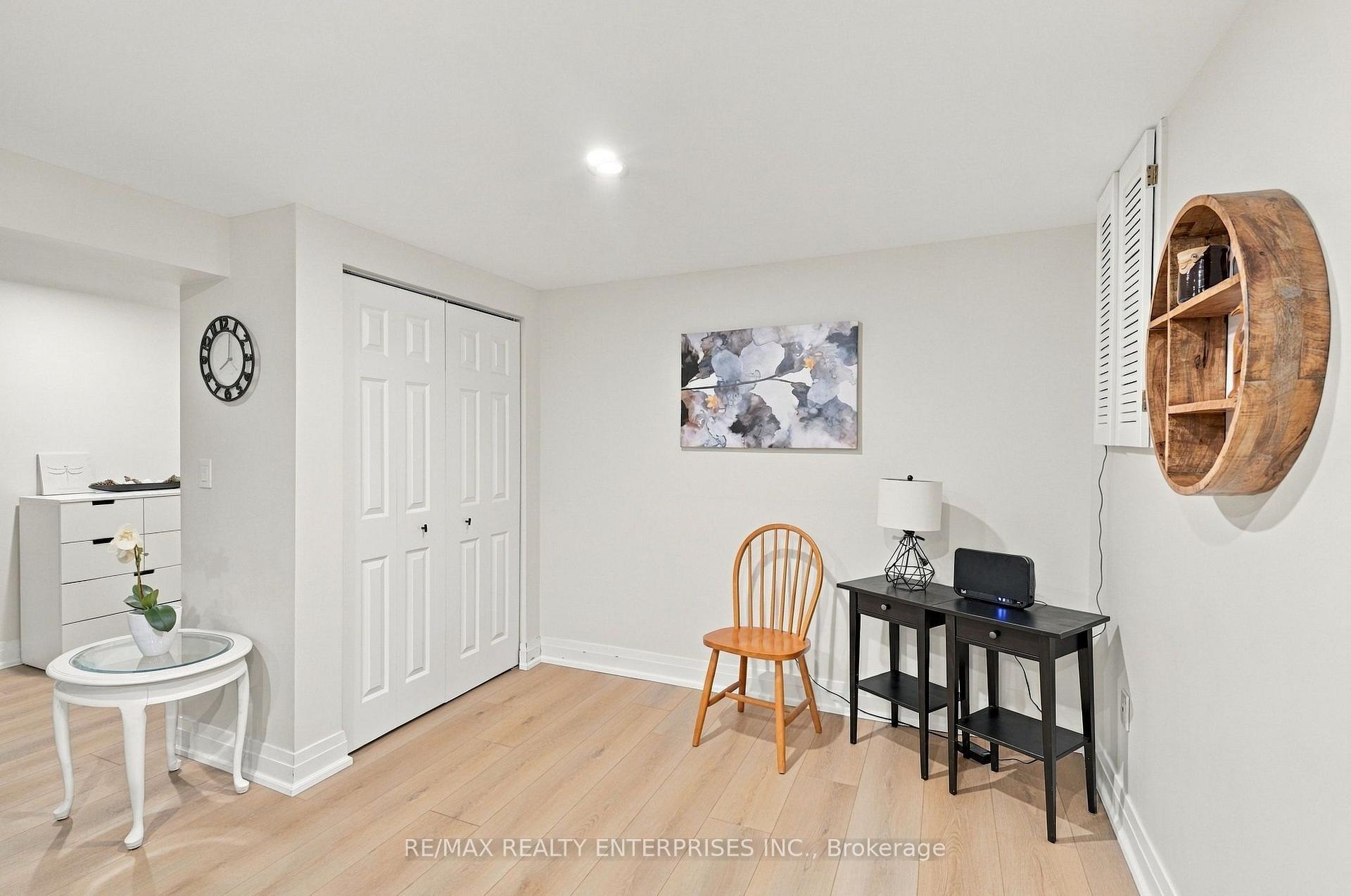 Photo 33 of 188 Summerfield Drive, Oakville, Bronte — HOMEH
