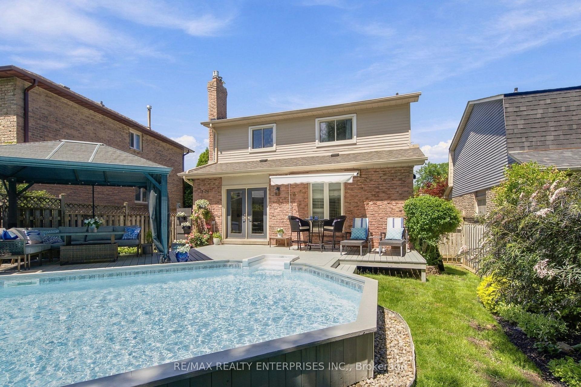 Photo 35 of 188 Summerfield Drive, Oakville, Bronte — HOMEH