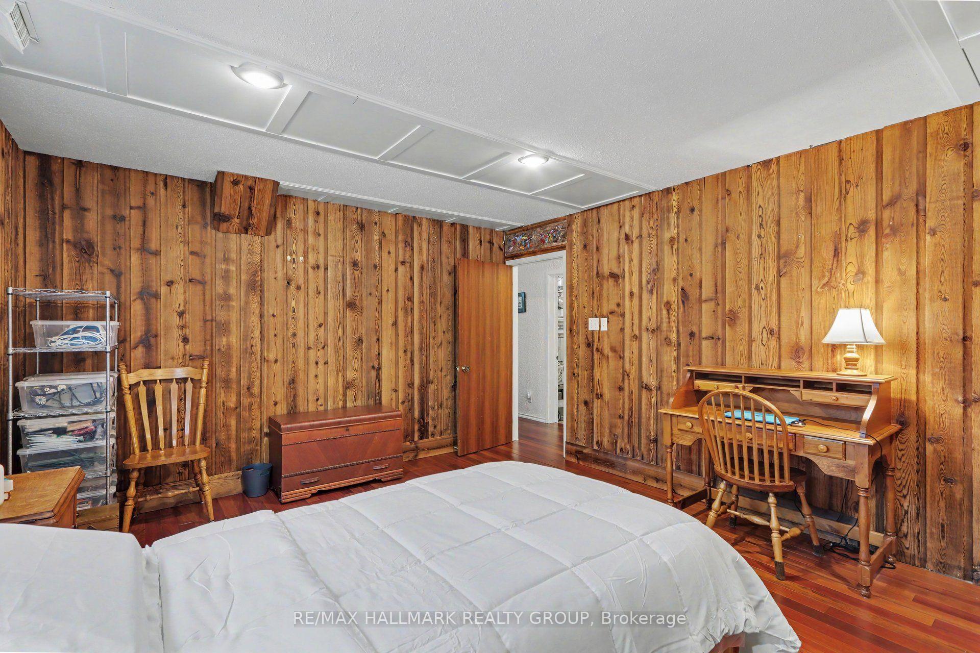 Photo 34 of 26 Whippoorwill Drive, Ottawa, Rothwell Heights — HOMEH