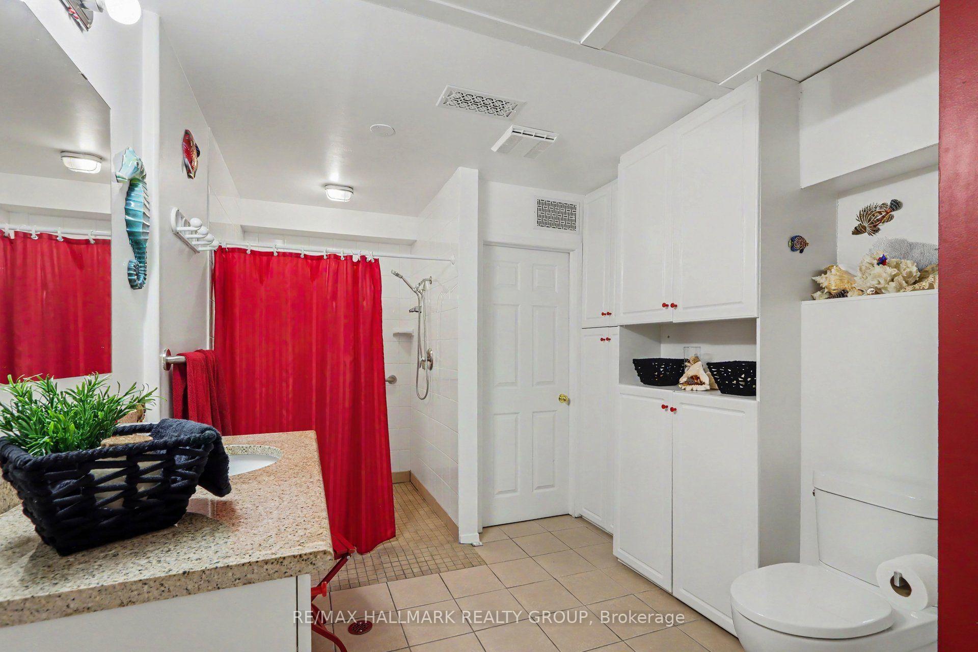 Photo 35 of 26 Whippoorwill Drive, Ottawa, Rothwell Heights — HOMEH