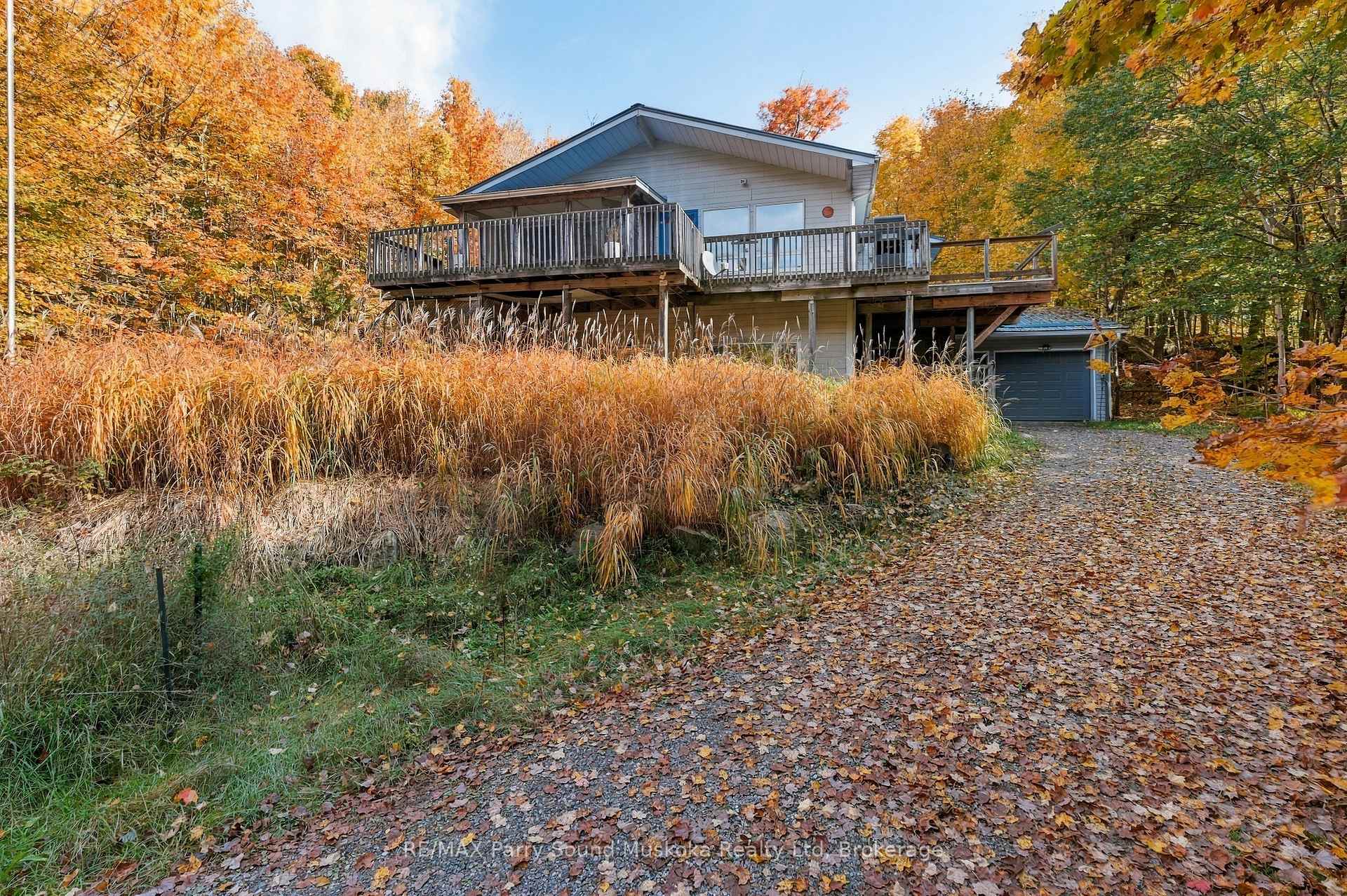 Photo 2 of 5 Maplewood Drive, McKellar — HOMEH