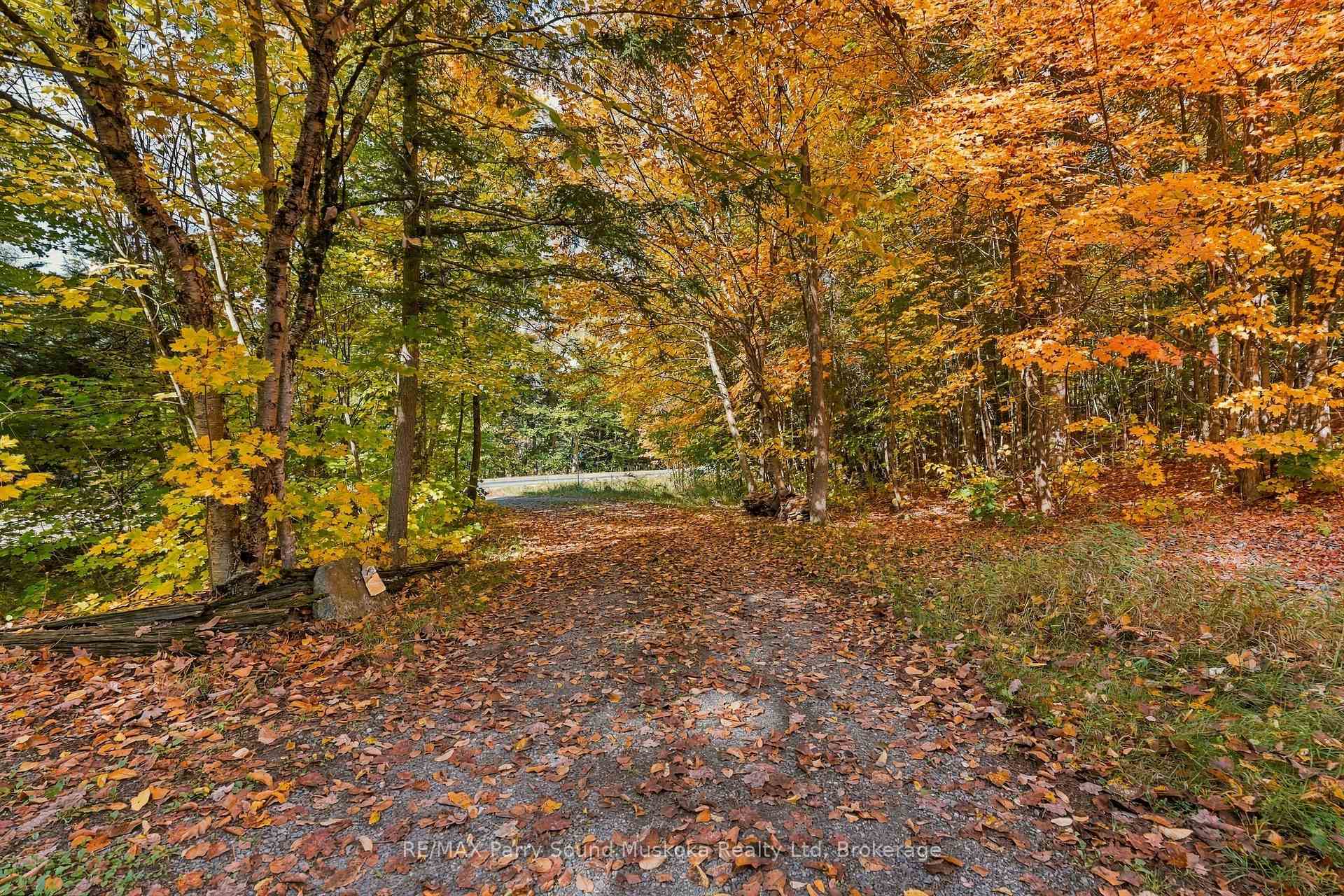 Photo 35 of 5 Maplewood Drive, McKellar — HOMEH