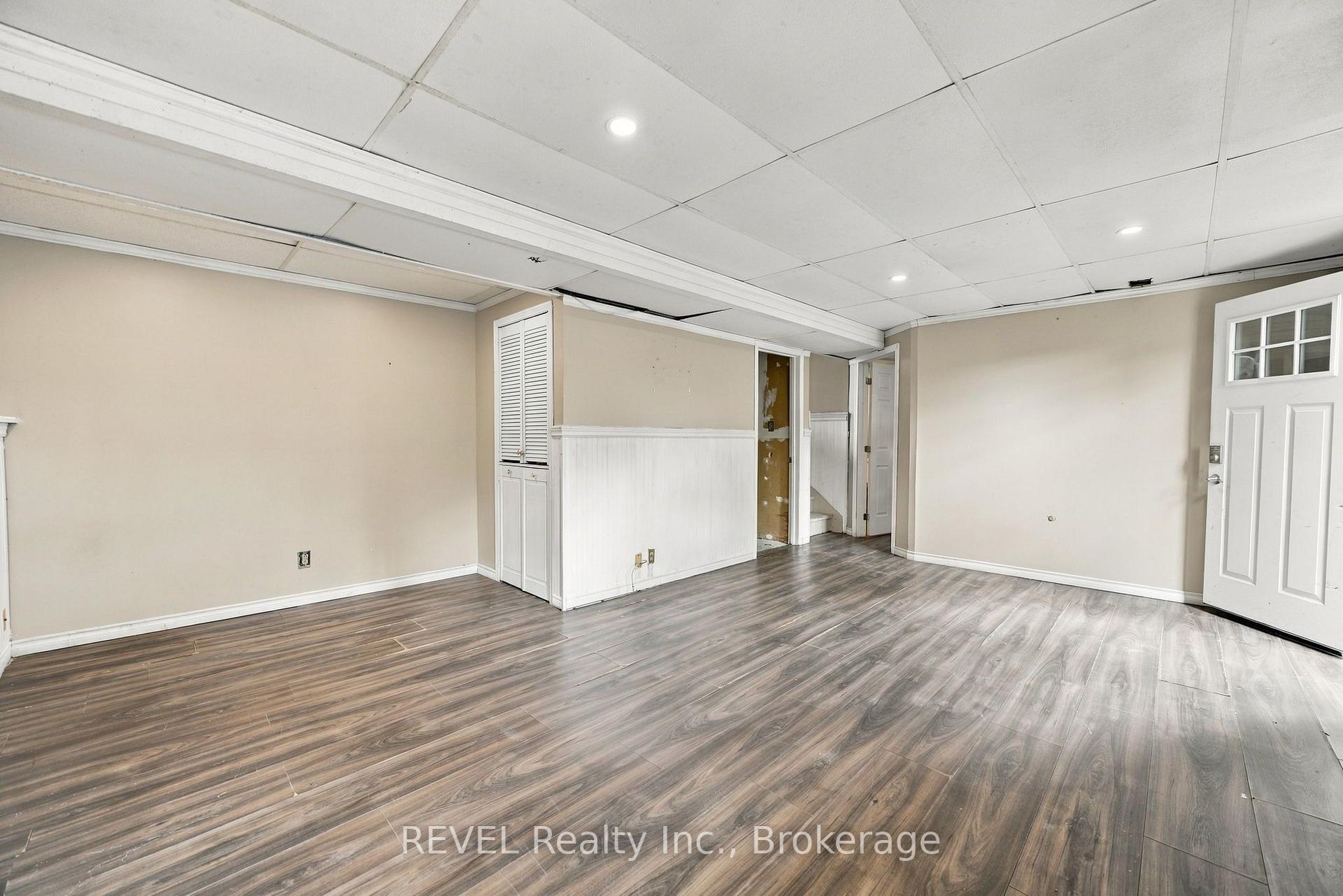 Photo 20 of 1407 Garrison Road, Fort Erie, Crescent Park — HOMEH