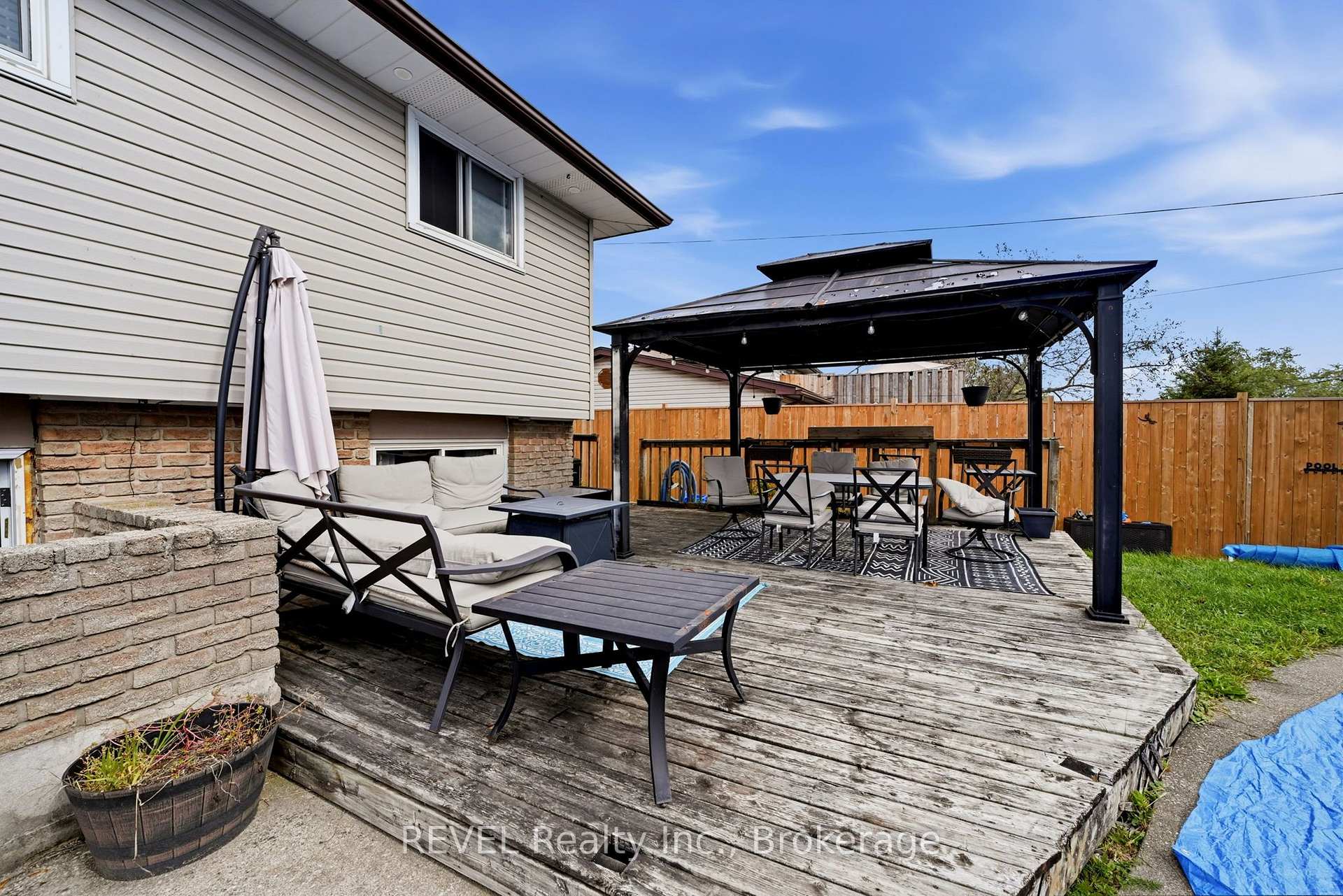 Photo 38 of 1407 Garrison Road, Fort Erie, Crescent Park — HOMEH
