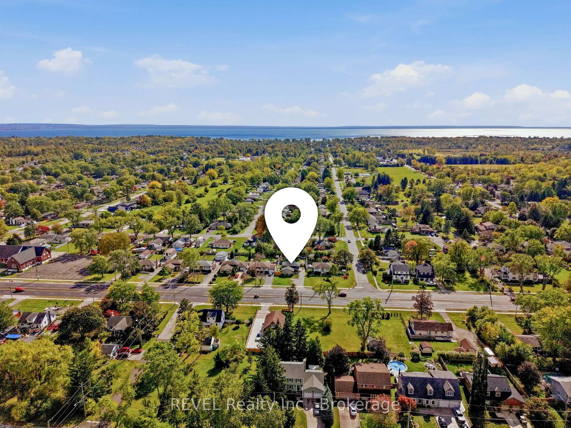 Photo 43 of 1407 Garrison Road, Fort Erie, Crescent Park — HOMEH