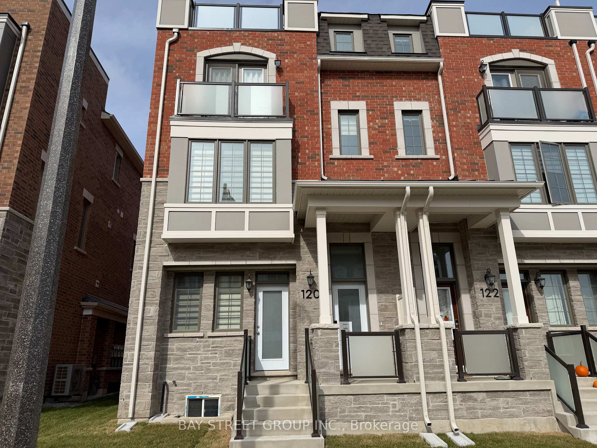 Photo 1 of 120 Avani Avenue, Markham, Rural Markham — HOMEH