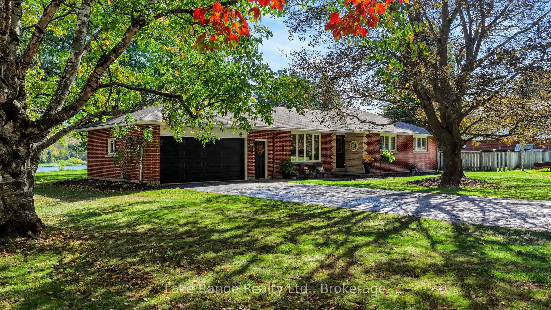Photo of 701 Maple Street