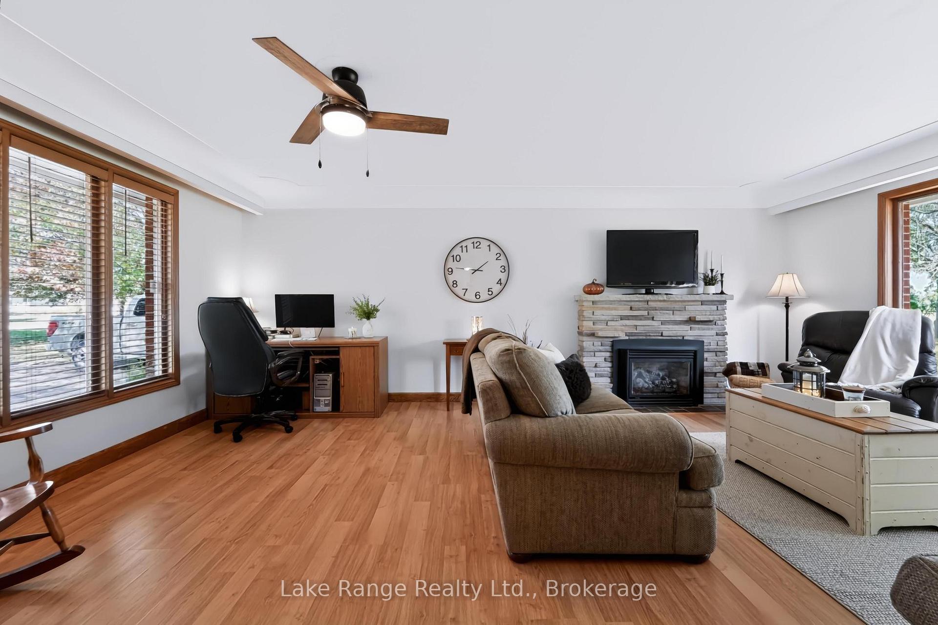 Photo 4 of 701 Maple Street, Huron East, Brussels — HOMEH