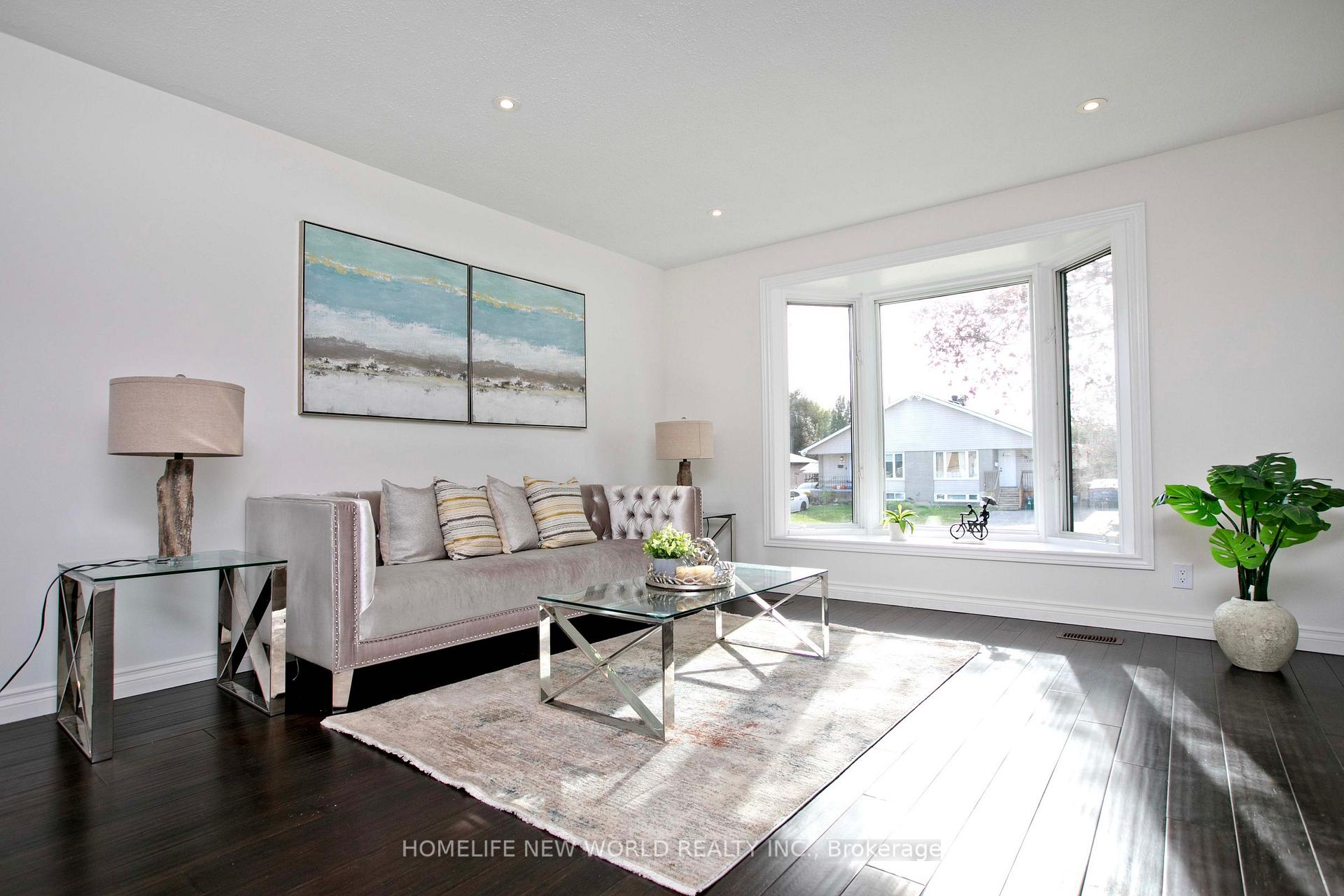 Photo 6 of 1390 Garvolin Avenue, Pickering, Bay Ridges — HOMEH