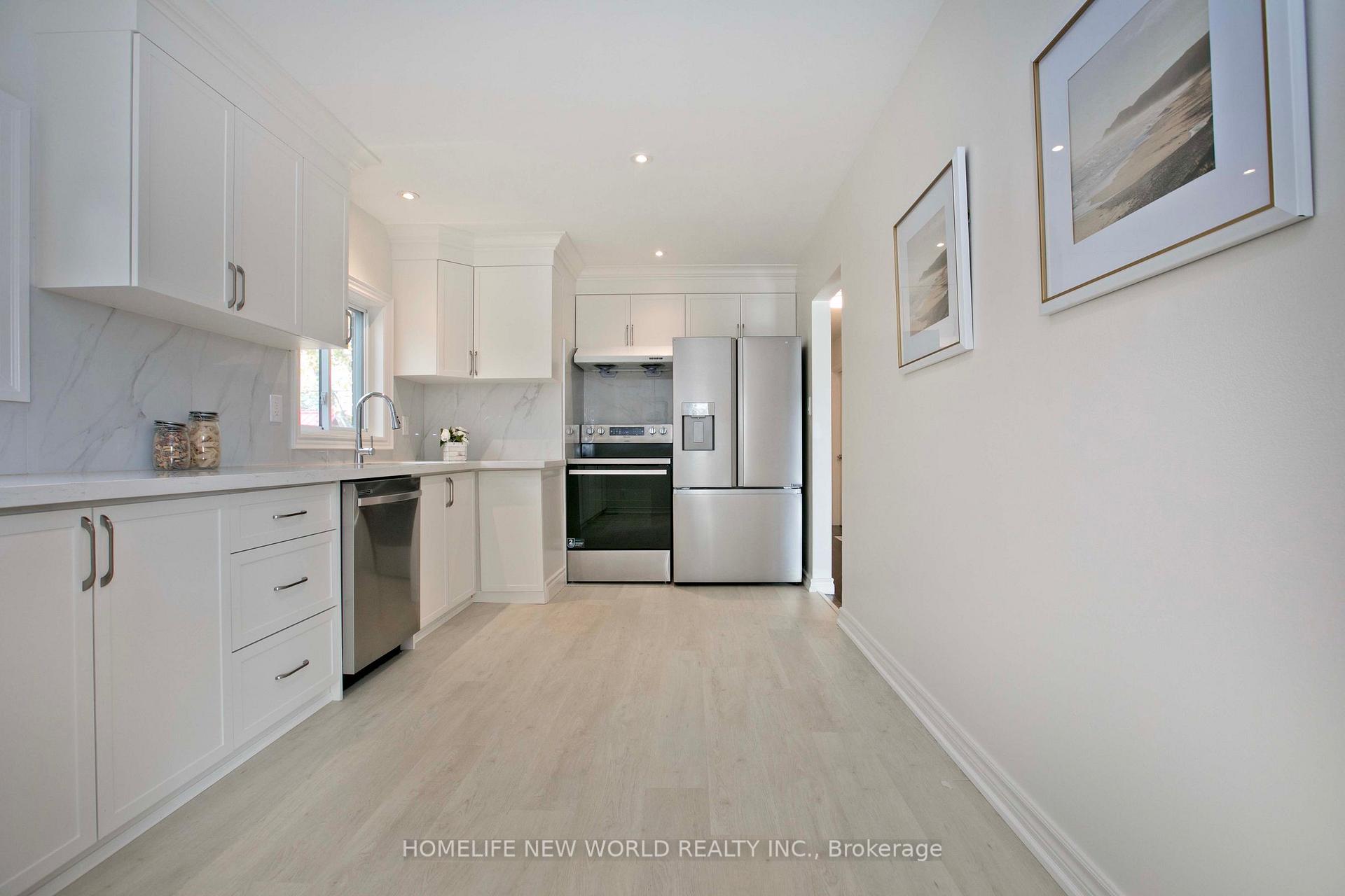 Photo 11 of 1390 Garvolin Avenue, Pickering, Bay Ridges — HOMEH