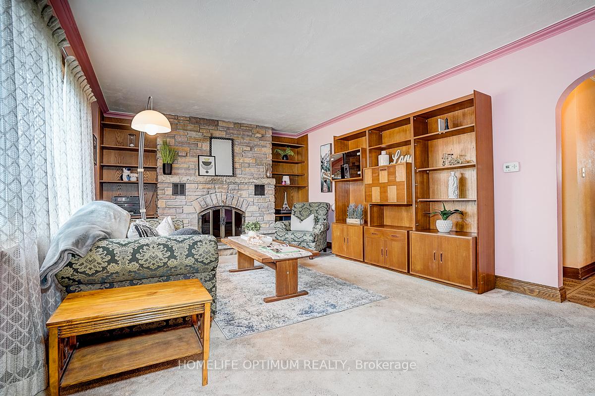 Photo 6 of 16 Ayre Point Road, Scarborough, Cliffcrest — HOMEH