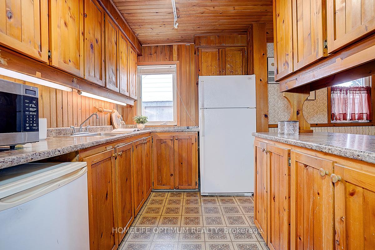 Photo 12 of 16 Ayre Point Road, Scarborough, Cliffcrest — HOMEH
