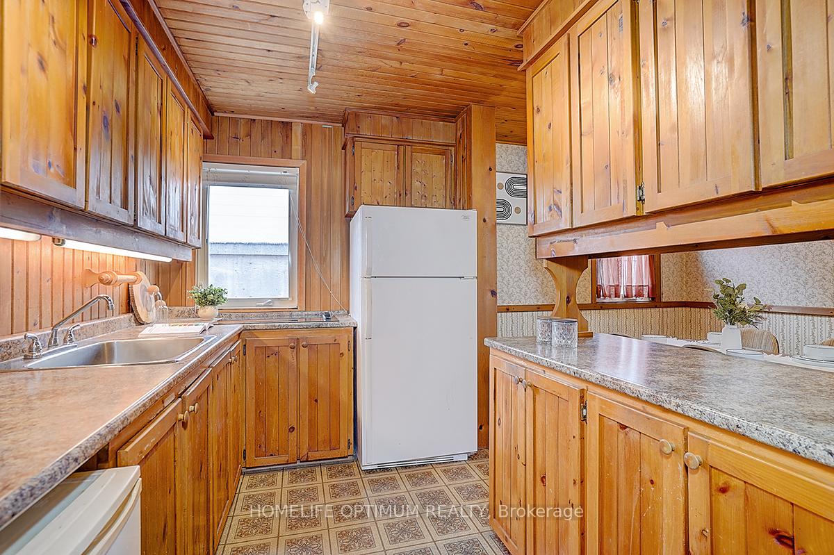 Photo 13 of 16 Ayre Point Road, Scarborough, Cliffcrest — HOMEH