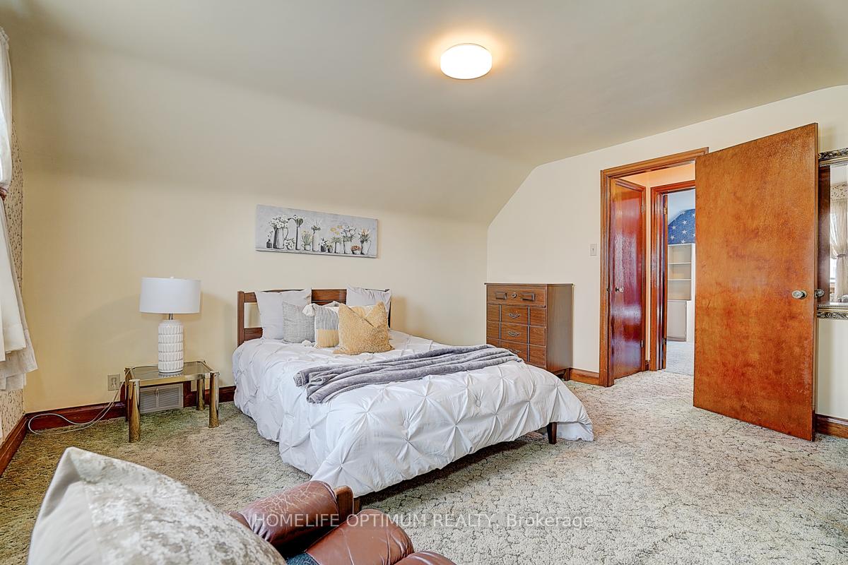 Photo 21 of 16 Ayre Point Road, Scarborough, Cliffcrest — HOMEH
