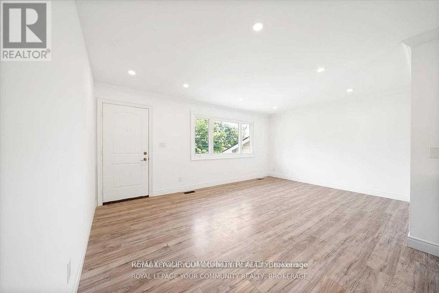 Photo 5 of 93 Westmount Drive S, Orillia — HOMEH
