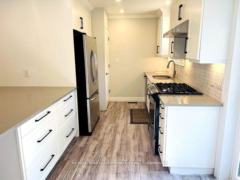 Photo 9 of 93 Westmount Drive S, Orillia — HOMEH