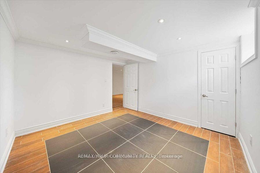 Photo 25 of 93 Westmount Drive S, Orillia — HOMEH