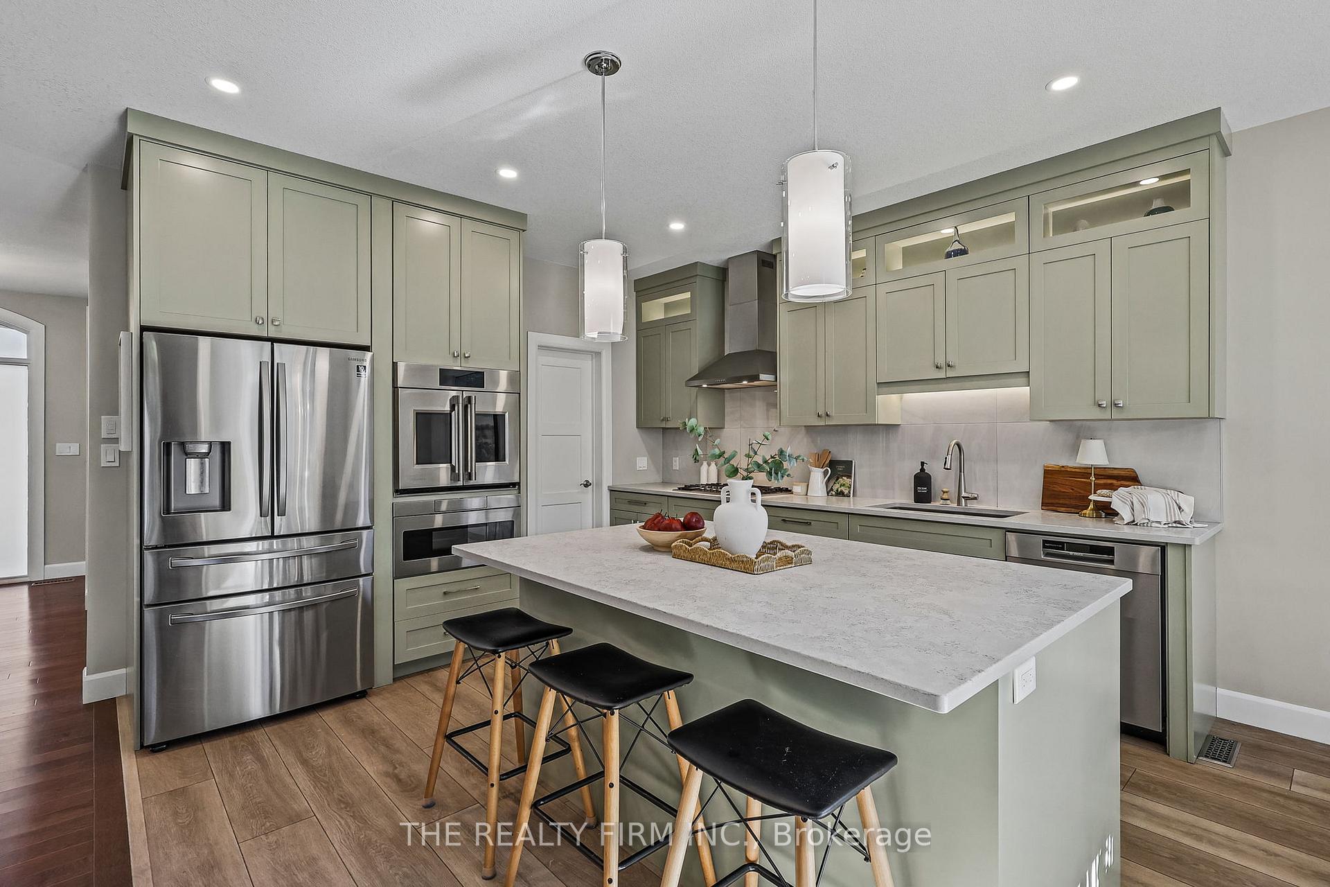 Photo 9 of 53 Foxborough Place, Thames Centre, Thorndale — HOMEH